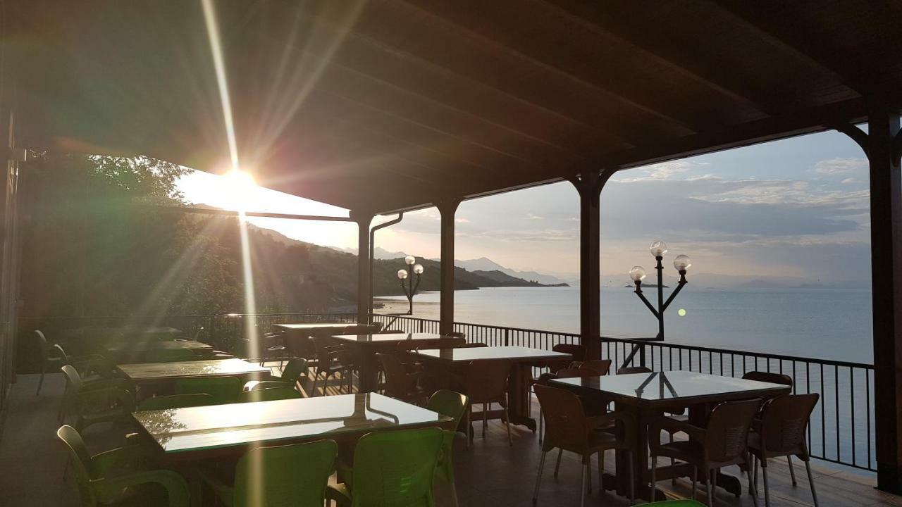 Rooms Lake View Balani Restaurant Shkoder Ngoại thất bức ảnh