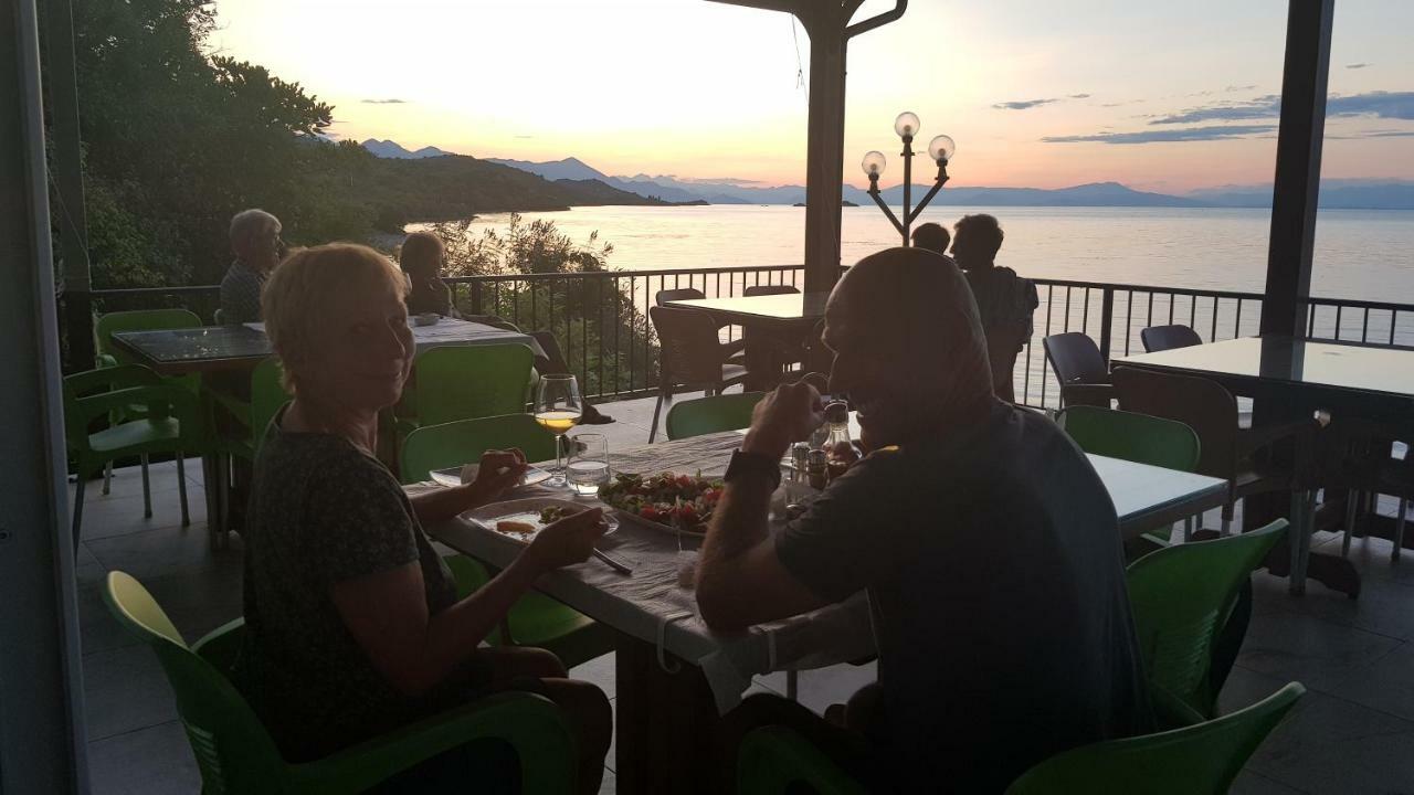 Rooms Lake View Balani Restaurant Shkoder Ngoại thất bức ảnh